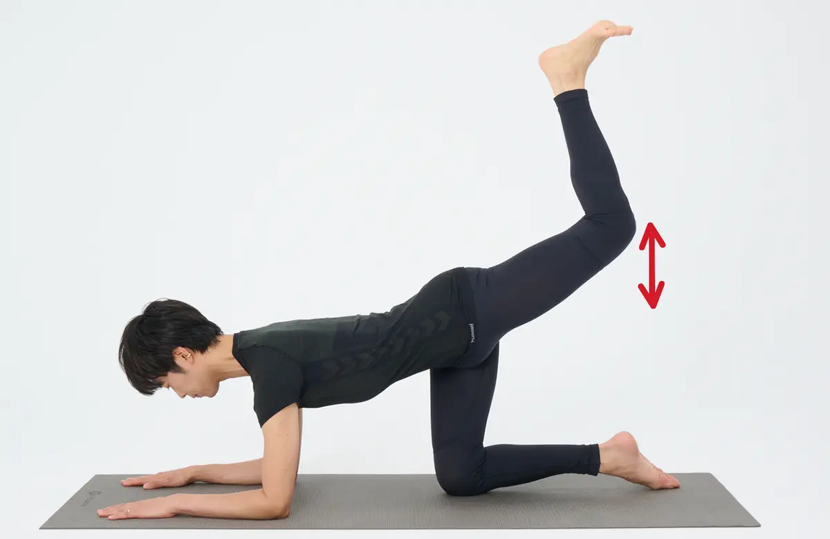 OurAge×Webエクラ　床バレエ_プチヒップアップ_02