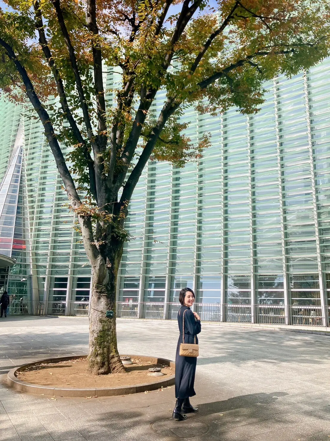 国立新美術館、イヴ・サンローラン展、40代ファッション、ZARA、サイドゴアブーツ