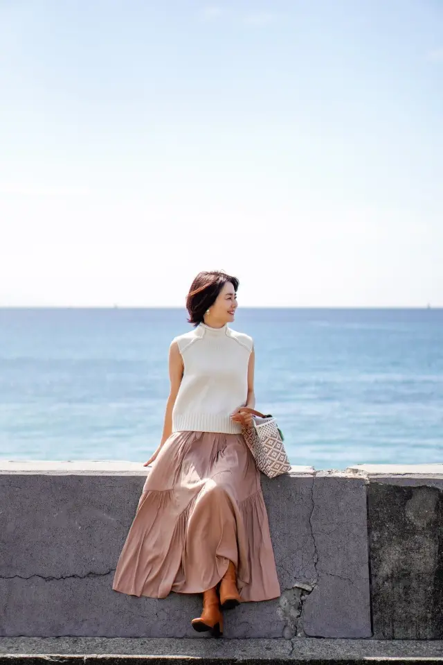 ZARAのノースリーブニットを着回しの画像_2