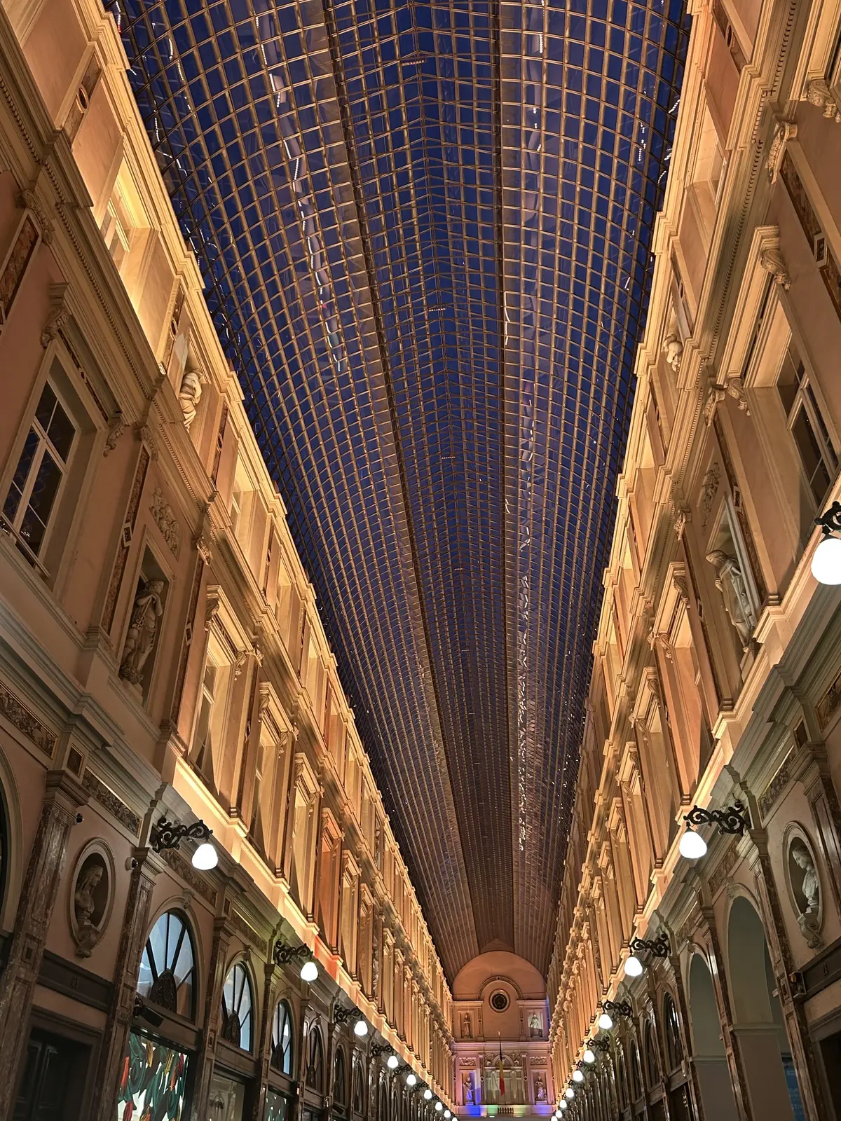 ベルギー　チョコレート　ノイハウス　　Neuhaus　モール