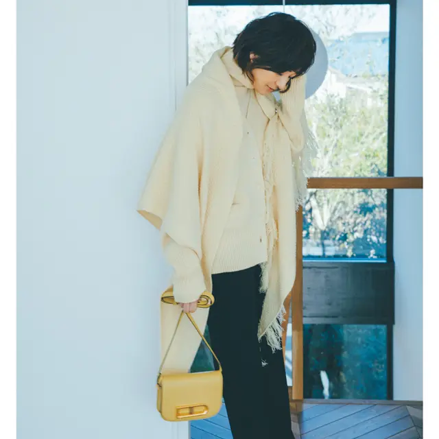 冬はきれい色のニットで会う人にもポジティブな刺激を！【富岡佳子の最愛ベーシック】