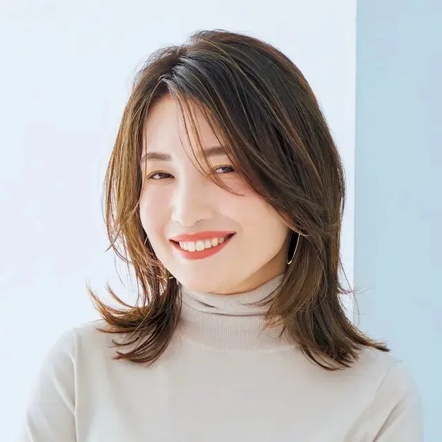 ▶︎▶︎スカスカの原因は毛先のレイヤー。表面と顔まわりに入れれば印象更新に効く