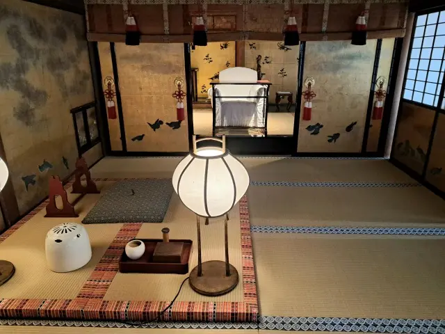 個室でくつろぐ道後温泉本館の画像_15