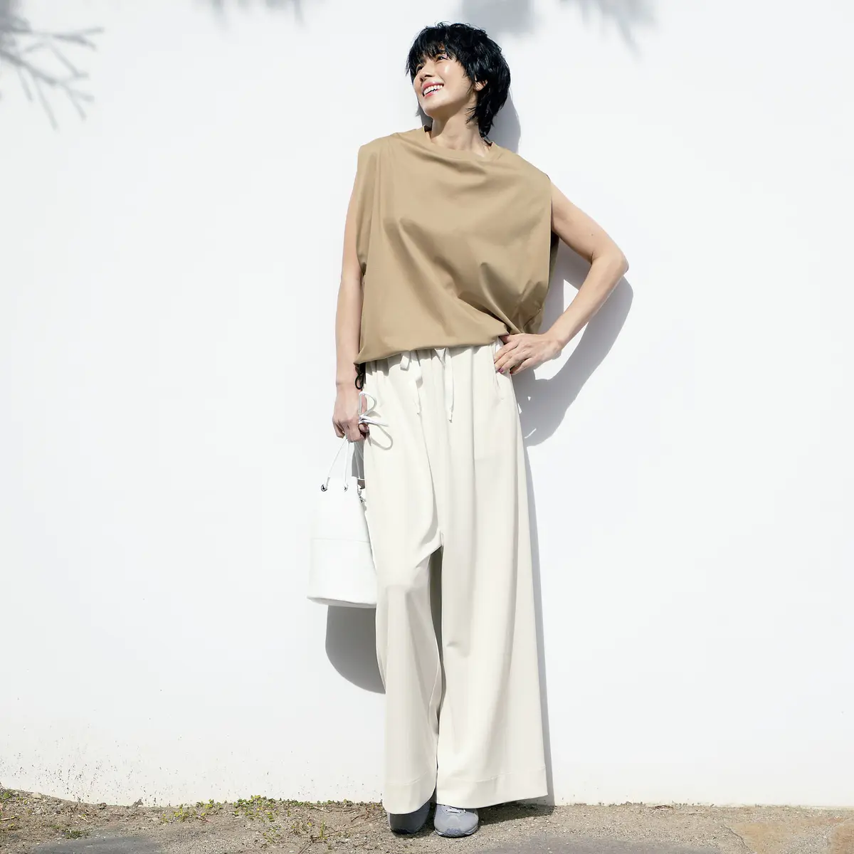 COGTHEBIGSMOKE 裾ギャザートップス、スーパールーズトラウザース