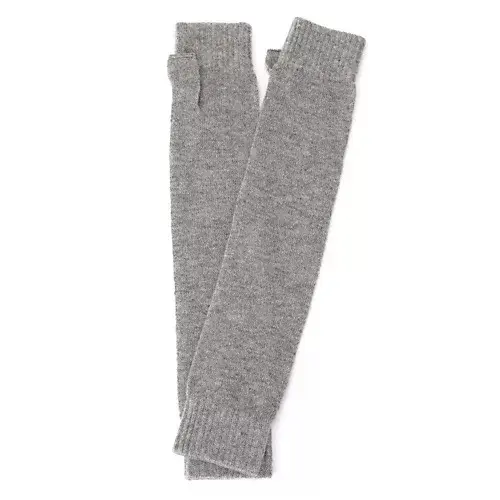 【50代 週末コーデ】リュクスなカシミアの画像_8