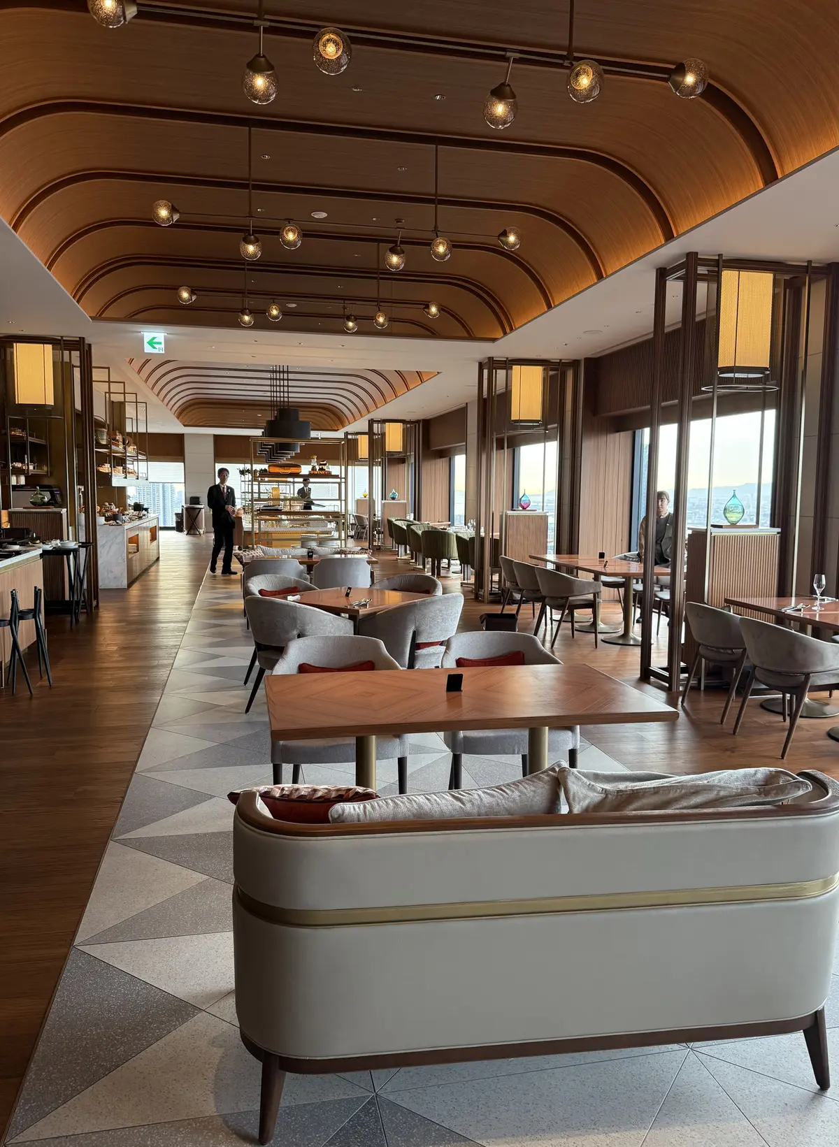 クリスマスはホテルでコース仕立ての豪華ビの画像_7