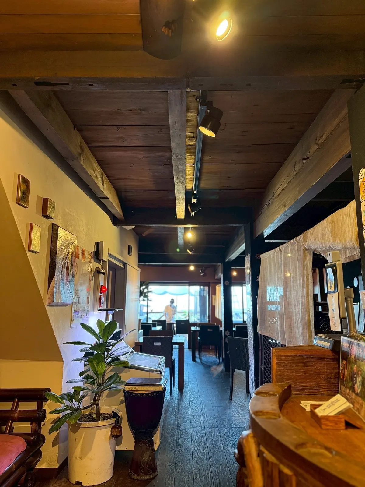 大阪　奈良　生駒山　生駒山上　摩波楽茶屋　インドネシア　インドネシア料理　宝山寺　生駒山上遊園地　幾世屋　和菓子　山登り　トレッキング　ハイキング　山歩き　秋散歩