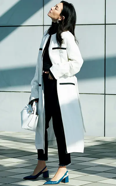 黒いパイピングで辛口に