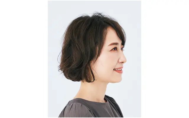 重×軽バランスがカギ。時短がかなうふんわりボブ　サイドスタイル