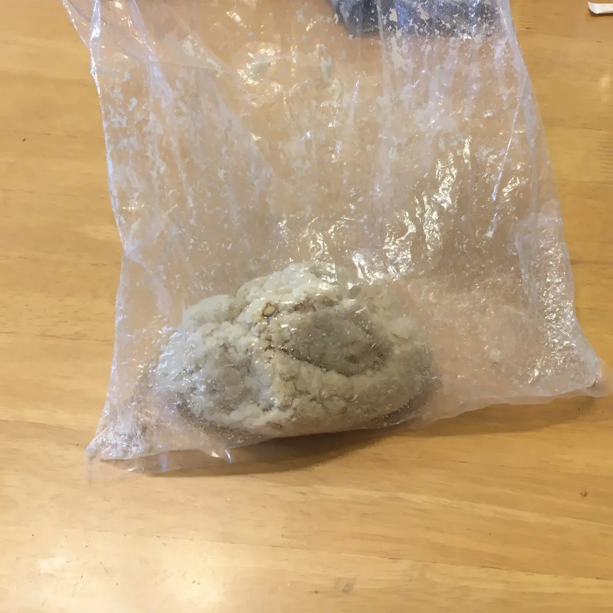 こねた麹と大豆