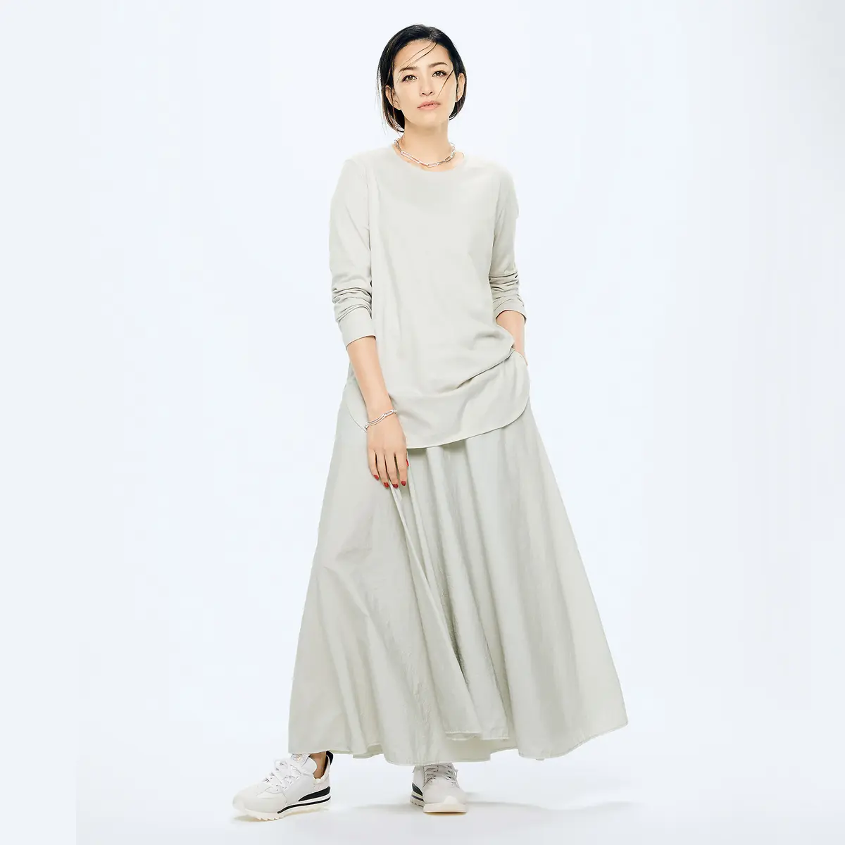 村山佳世子×ATON ラウンドヘムカットソー