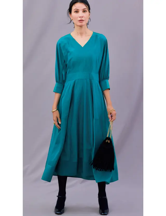 ストラスブルゴのワンピースの田沢美亜