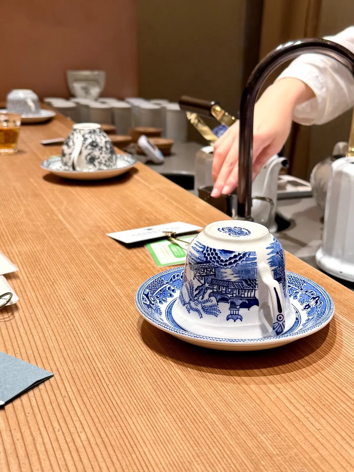 紅茶& スコーン専門店「TEA ROOM KIKI」カップ