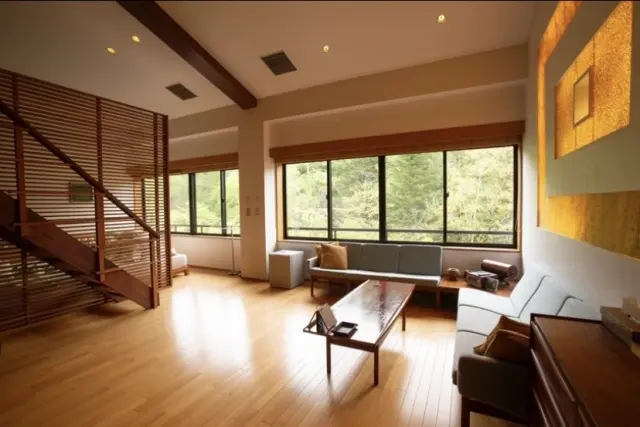 先月、初夏の軽井沢にてホテルライフ2日目の画像_2