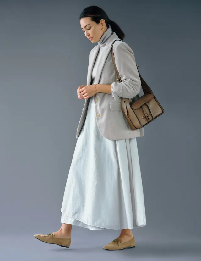 エイトンのグレースカートのRINA