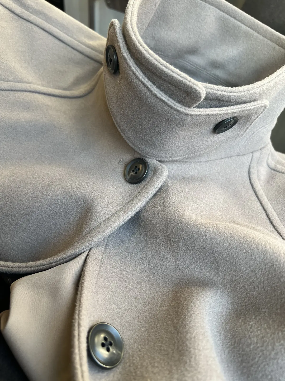 GU大人気バルマカーンコートは高見えしちの画像_1