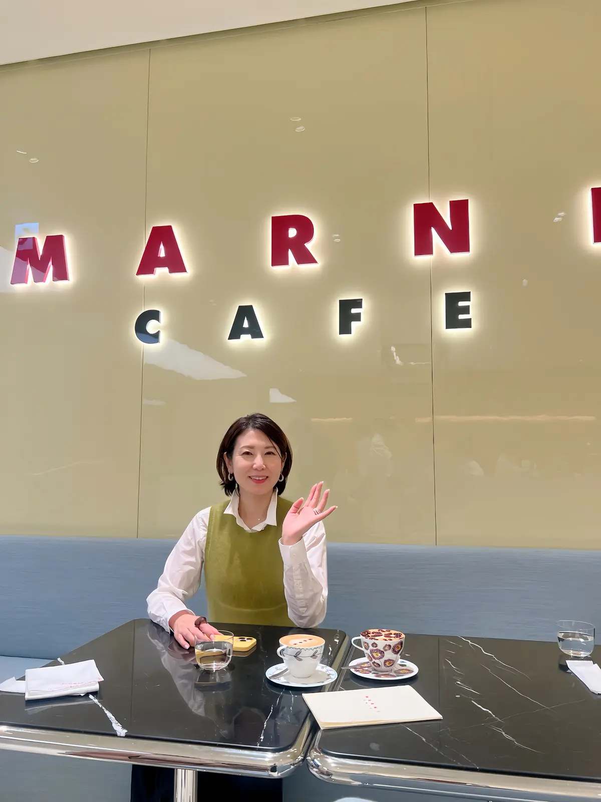 ランチコーデにキレイ色ベスト♡六本木のヘの画像_9