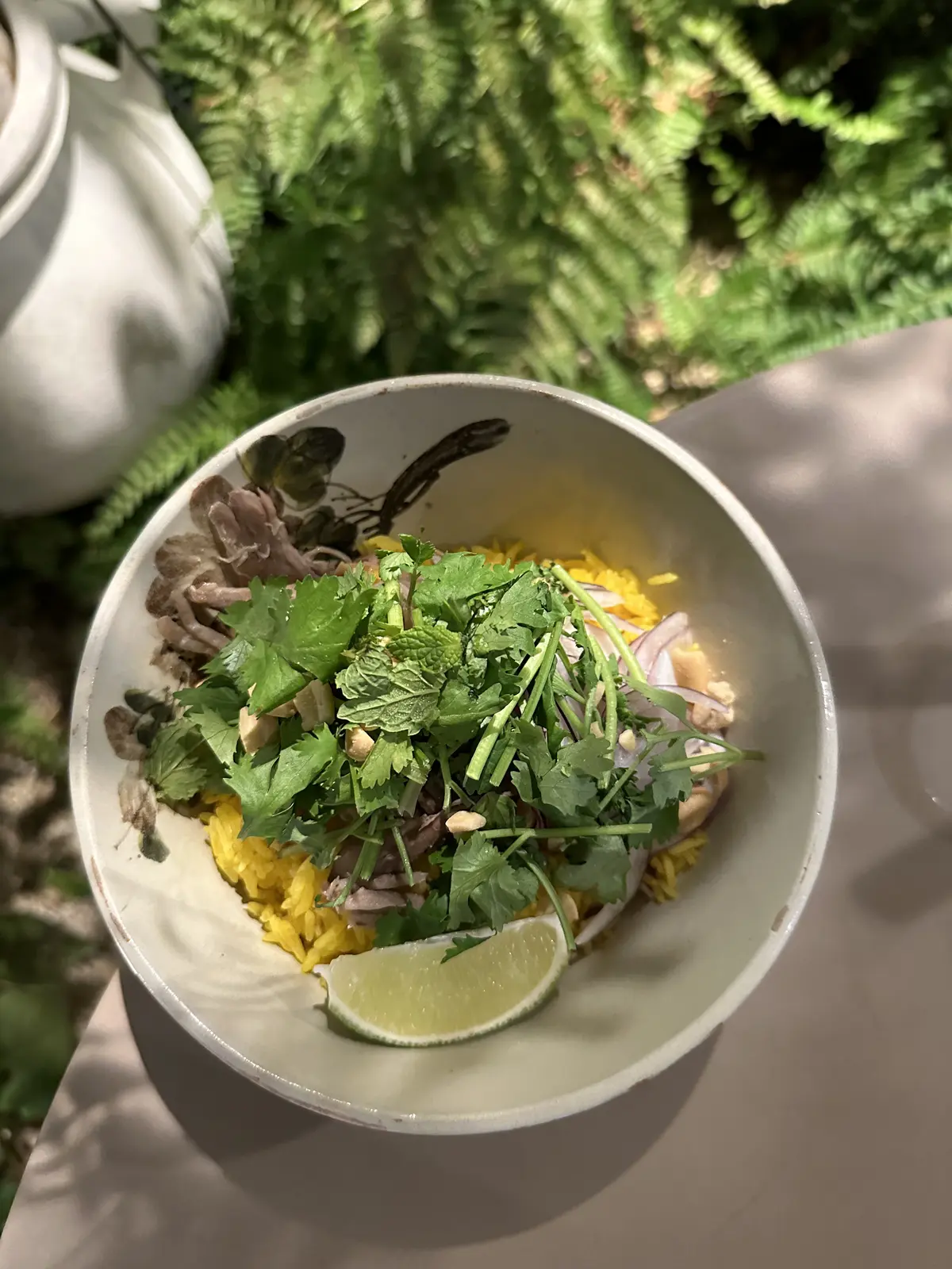 洗練ベージュのセットアップコーデで行くベの画像_9