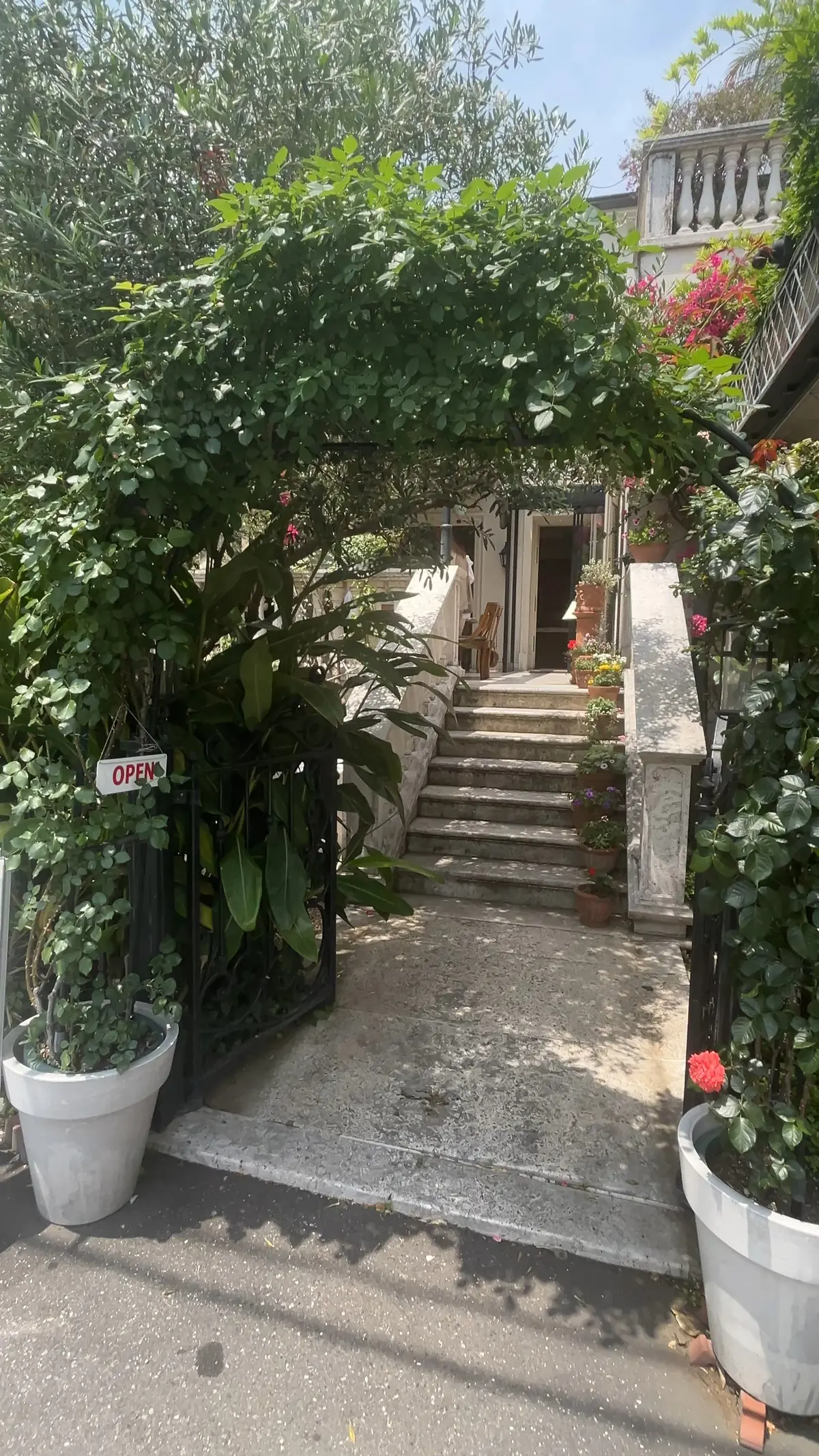 初夏コーデ☆パステルライムのワンピースでの画像_3