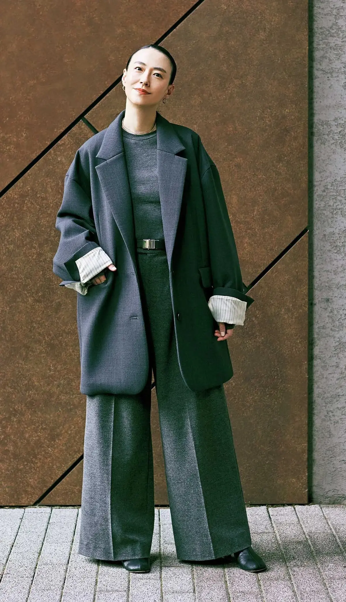 【素敵な大人の「ジャケットコート」9選】ゆとりがあるから重ね着できて冬までOK！