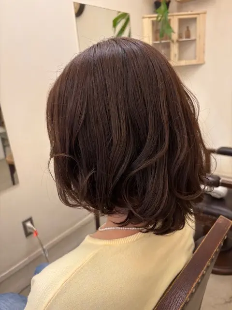 アラフィフ　ヘアスタイル