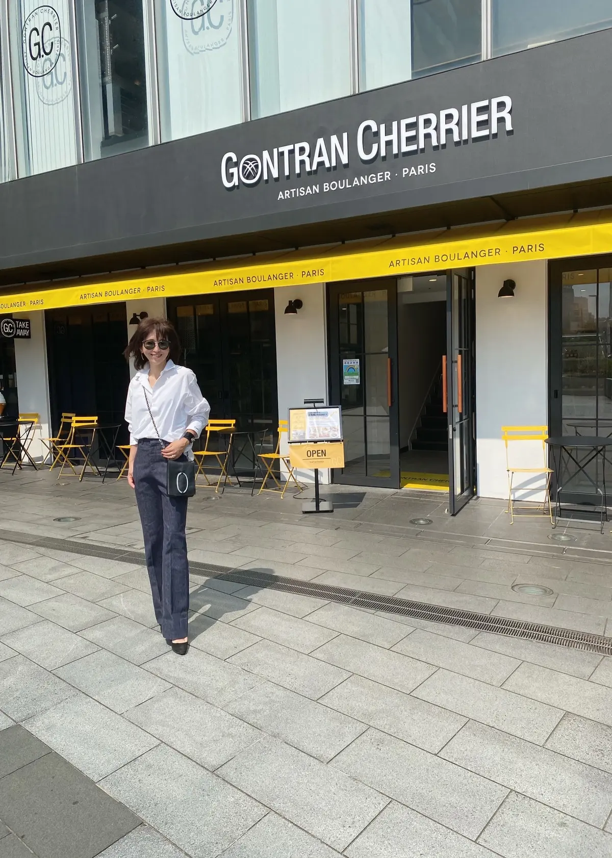 秋へつなぐ白シャツコーデ 2選 の画像_2