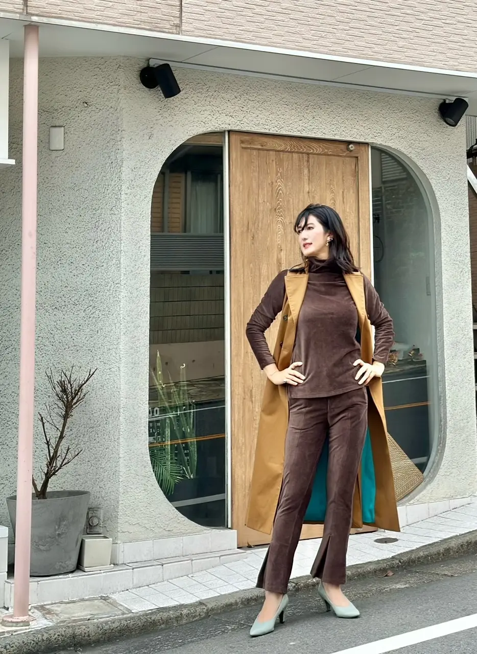 ブラウンコーデで、初秋の湘南旅の画像_3