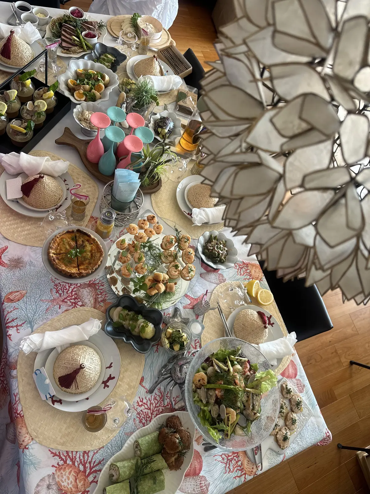 海を眺めながらpotluck partyの画像_2