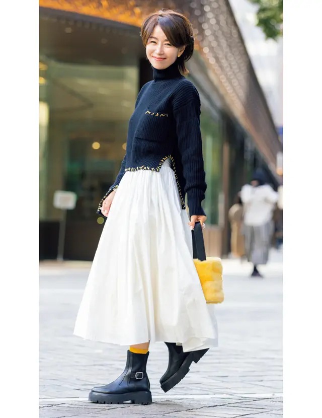夫に「いいね」とほめられて購入したニットは大人かわいい着こなしで