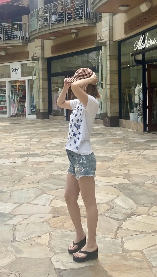 大人世代が楽しむMIU MIU とハワイの画像_4