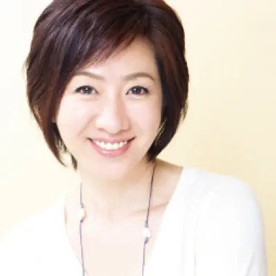 ＜ヘアメイク・西山舞さん＞知恵と技が生きの画像_1