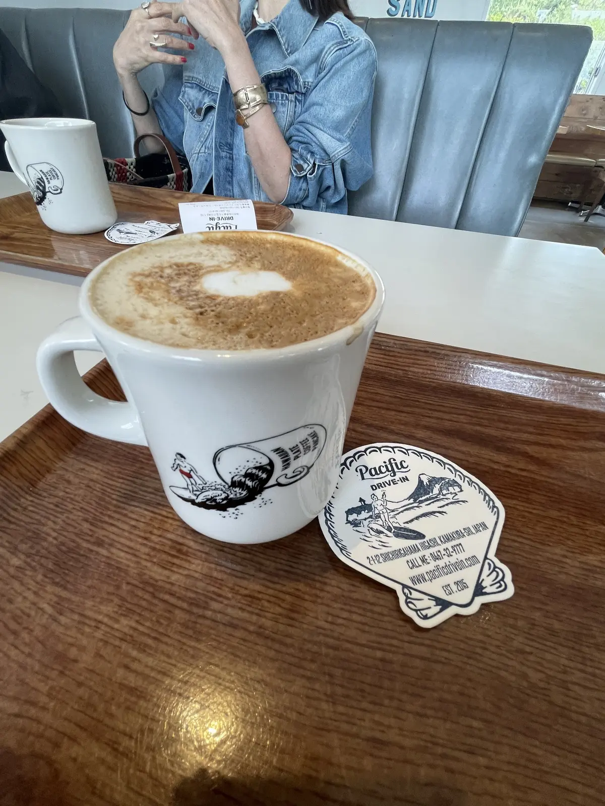 夏服コーデで海とあの有名なお店へ。の画像_6