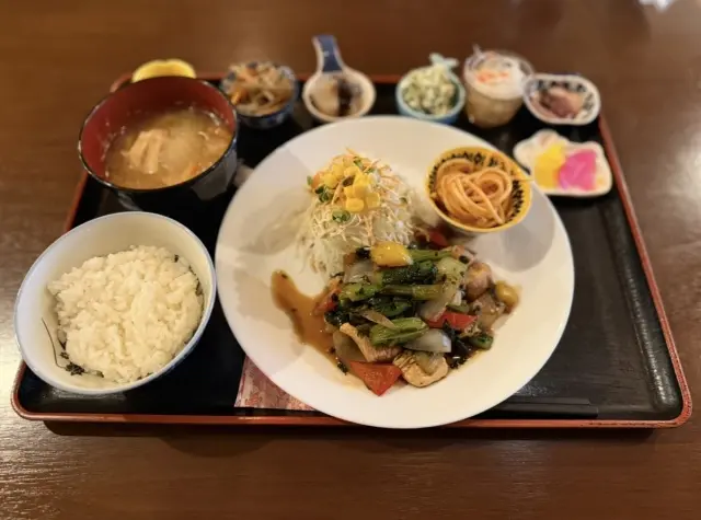 秋はオールインワンコーデで美容室&古民家の画像_10