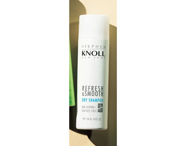 スティーブンノル ドライ シャンプー N 80g ￥1,320（編集部調べ）／コーセー