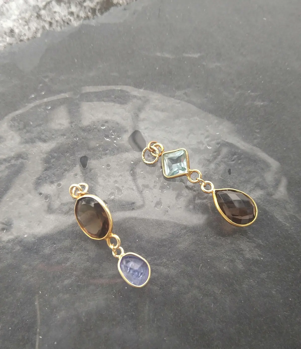 スモーキークォーツとタンザナイトとスカイブルートパーズ