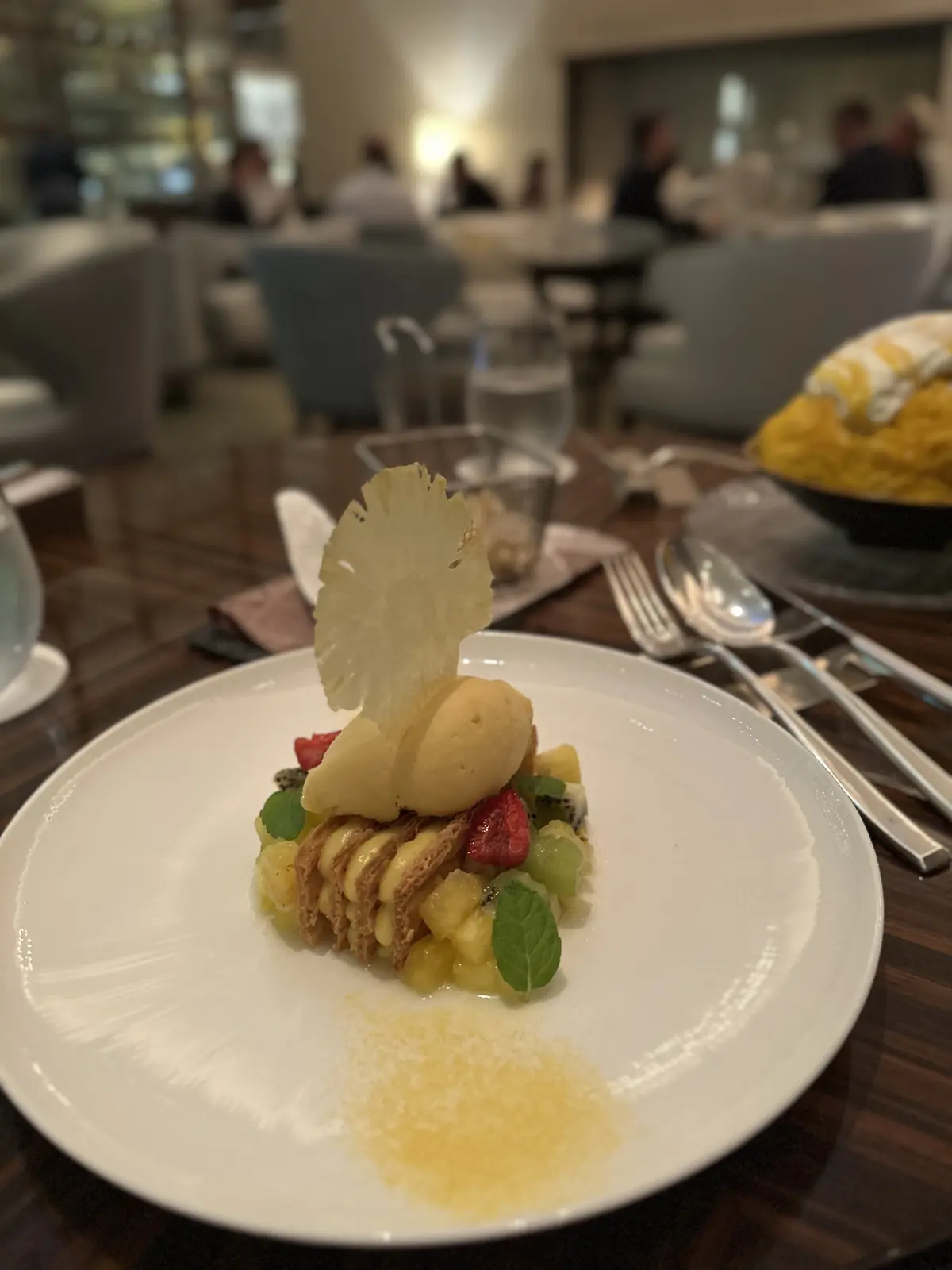 夏のブラックコーデとパレスホテル東京の期の画像_3