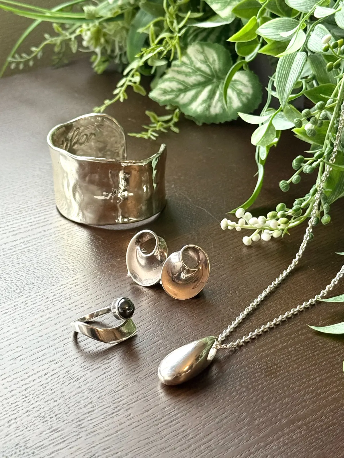 シルバーアクセサリー　ジョージジェンセン　セシル・エ・ジャンヌ　バングル　リング　ネックレス　イヤリング