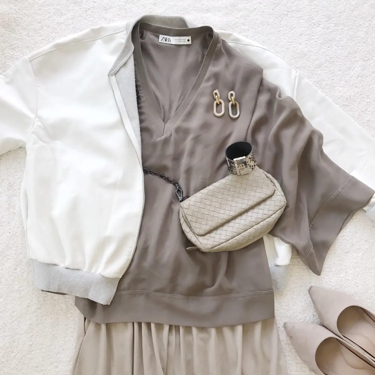 やっぱりグレージュが好きの画像_1