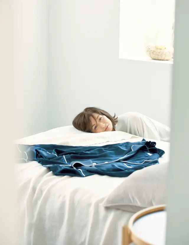 パジャマコーデの富岡佳子