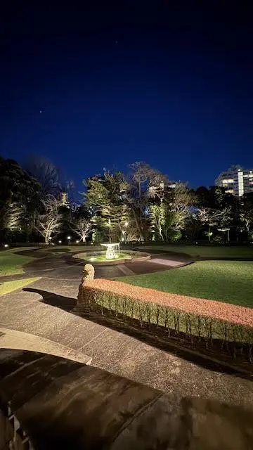 三井倶楽部綱町　庭園