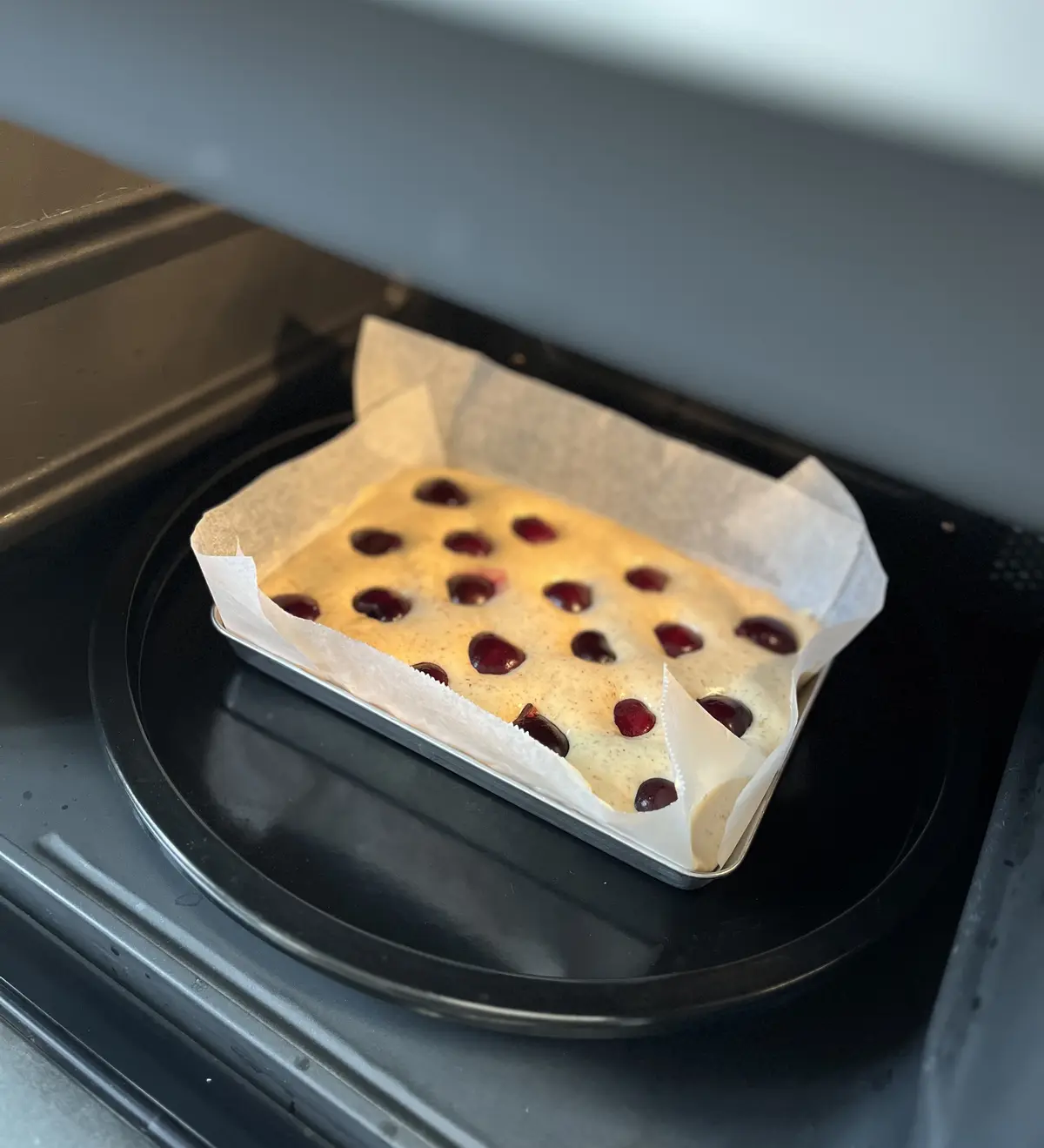 冷やしても美味しいチェリーのケーキの画像_2