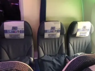 スターウォーズジェット　座席デザイン