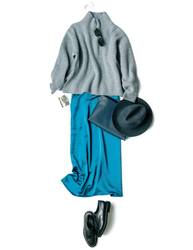 タートルニットとナロースカート