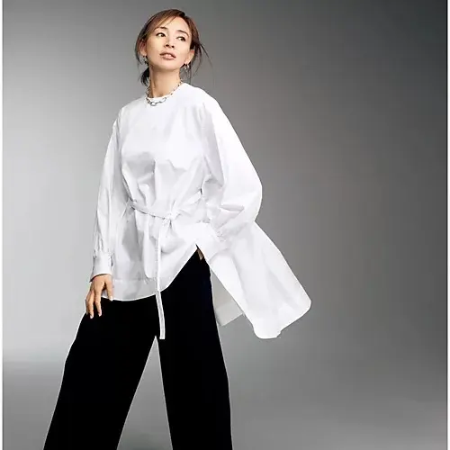 DOMELLE バックギャザーブラウス ￥47,300