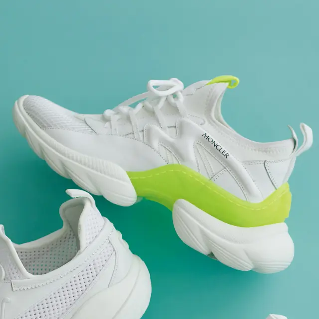 白ならではの抜け感でおしゃれに！「ボリュの画像_1