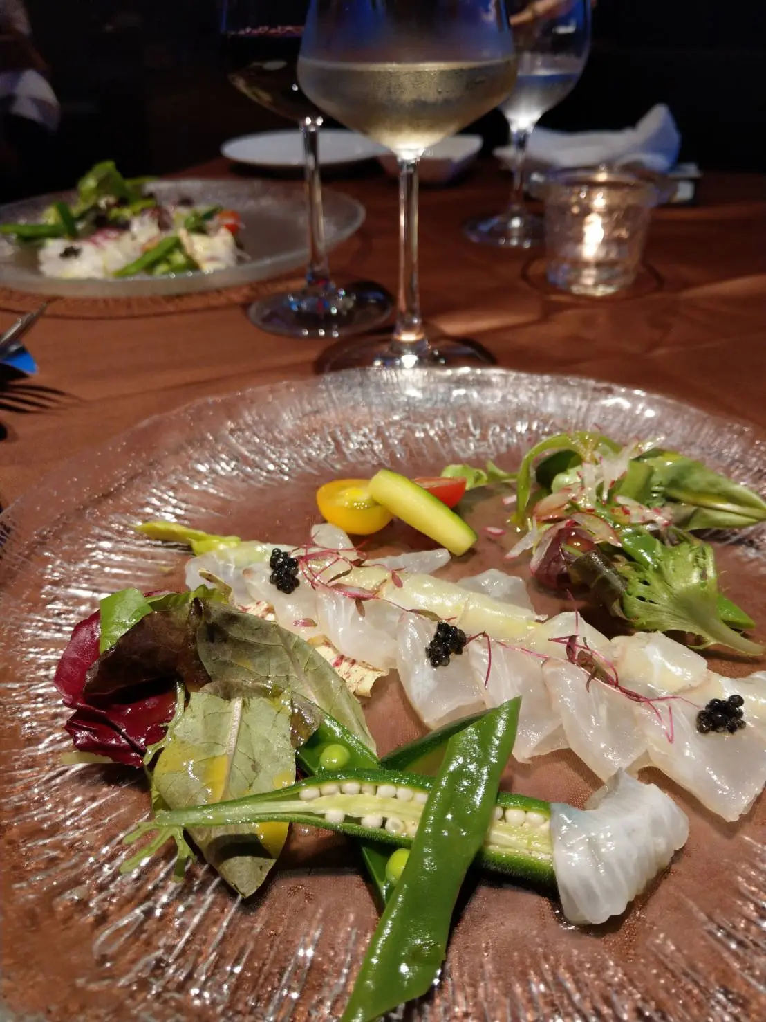 “大きく効かせる黒”とルビーレッドのノーの画像_6