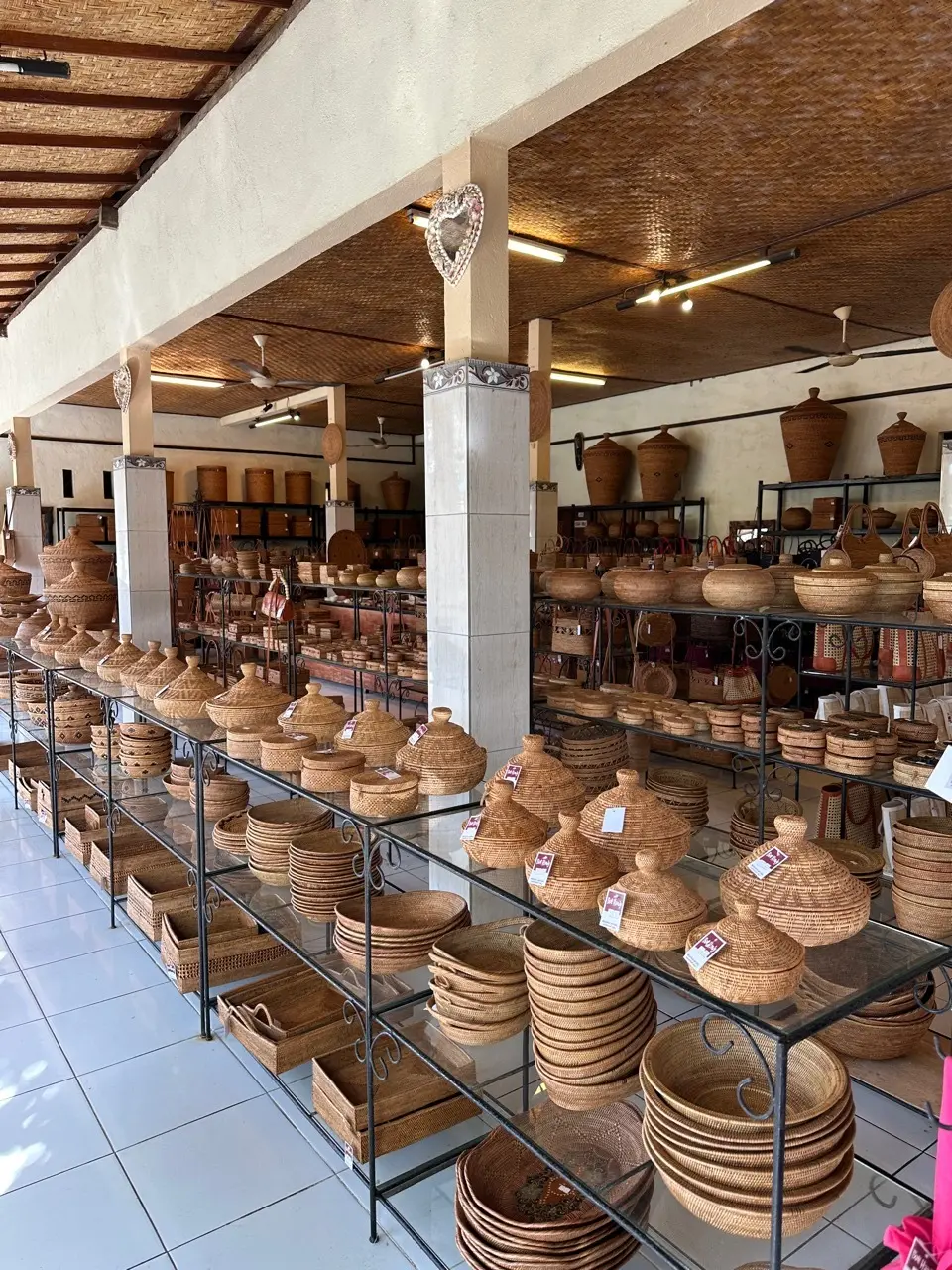 バリ　ウブド　アタ