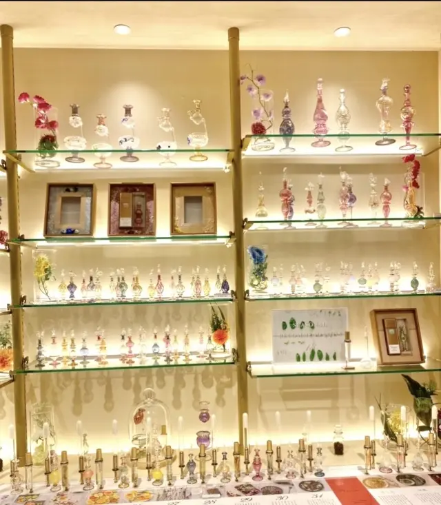 エクラ6月号掲載の「新ブルーシャツ」にイの画像_2