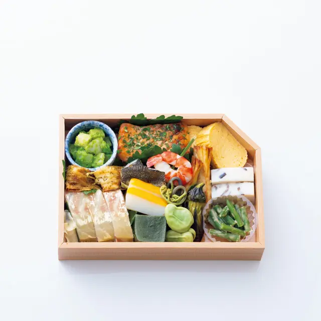 メトロポリタン美術館にも作品が所蔵されている福本双紅のオブジェ。