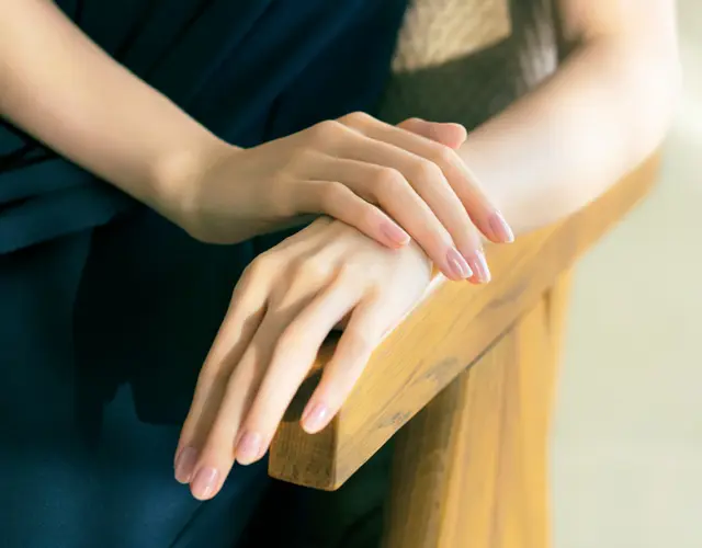 “生きる道具”、素爪を 美しく保つのは大人の嗜み